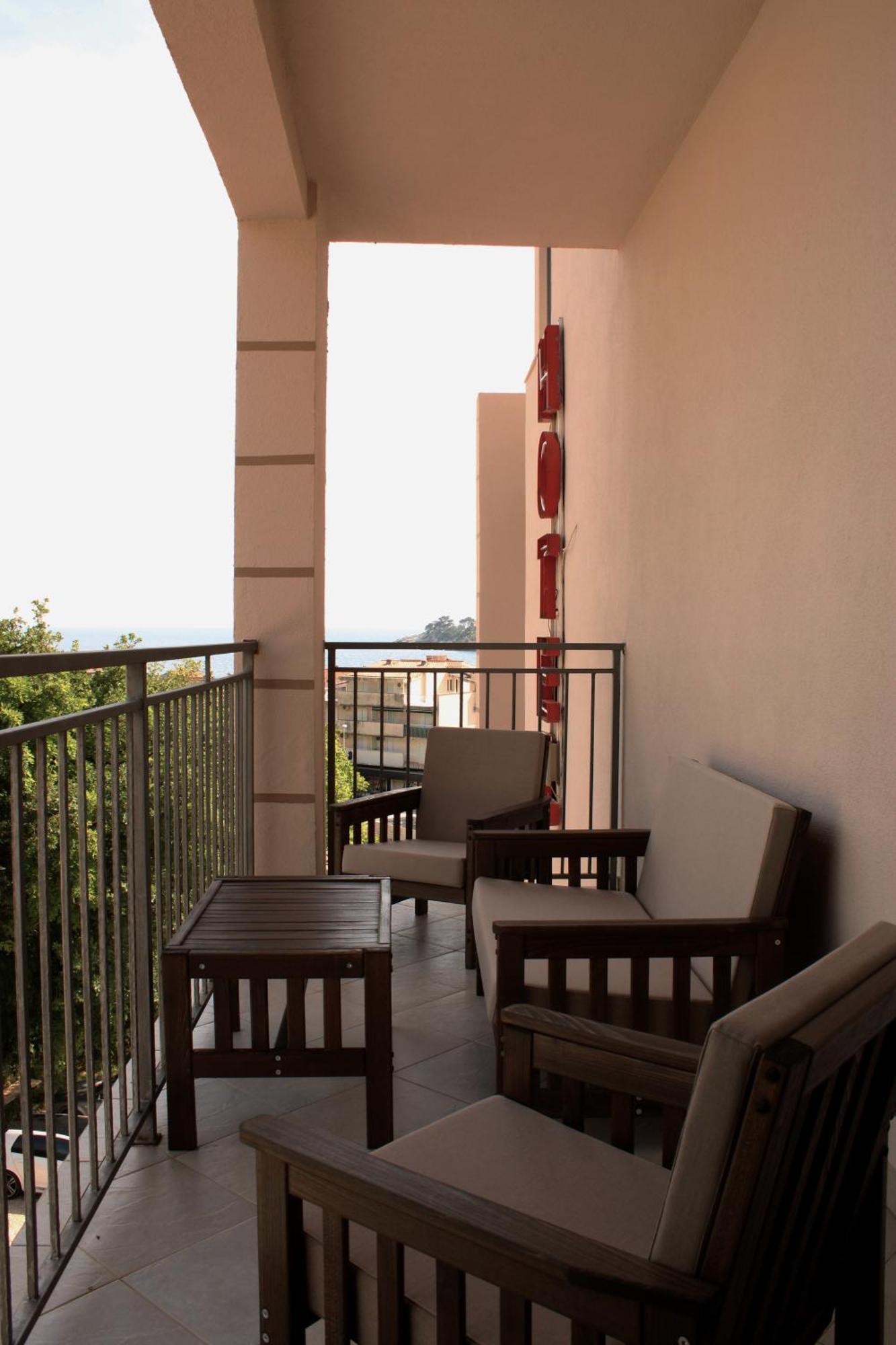 Hotel Petrovac Zewnętrze zdjęcie