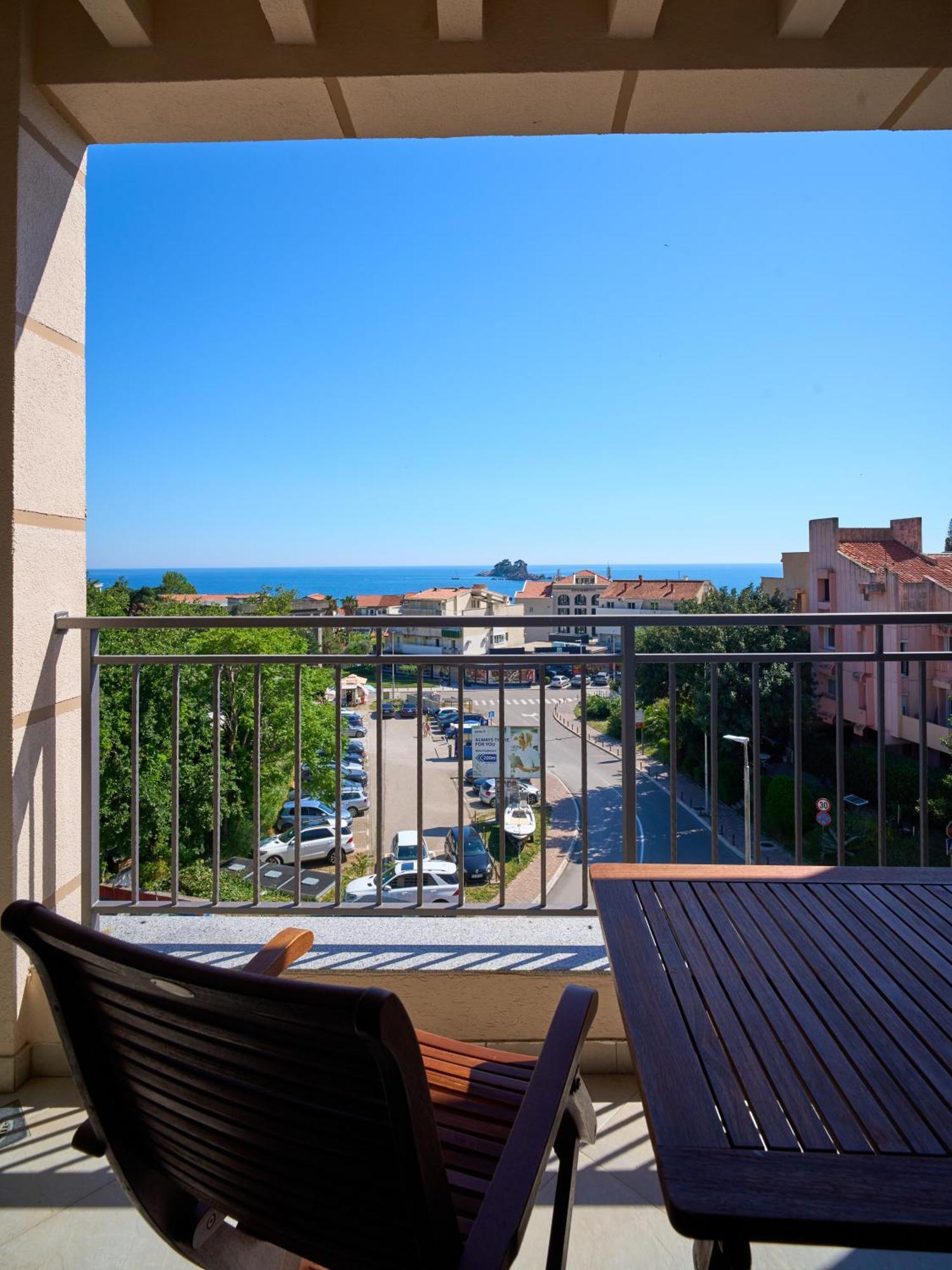 Hotel Petrovac Zewnętrze zdjęcie