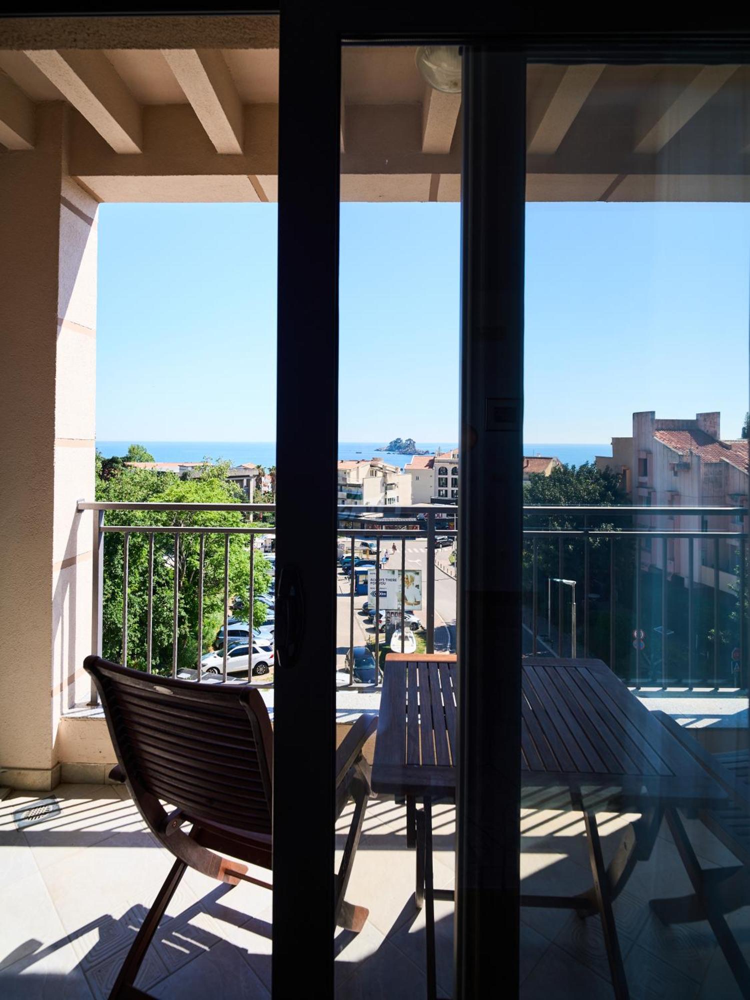 Hotel Petrovac Zewnętrze zdjęcie