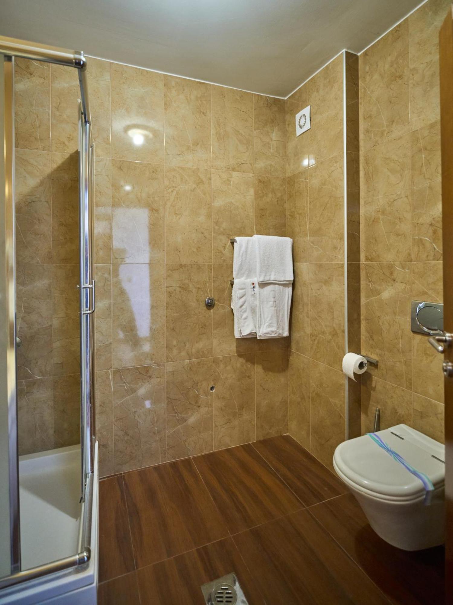 Hotel Petrovac Zewnętrze zdjęcie