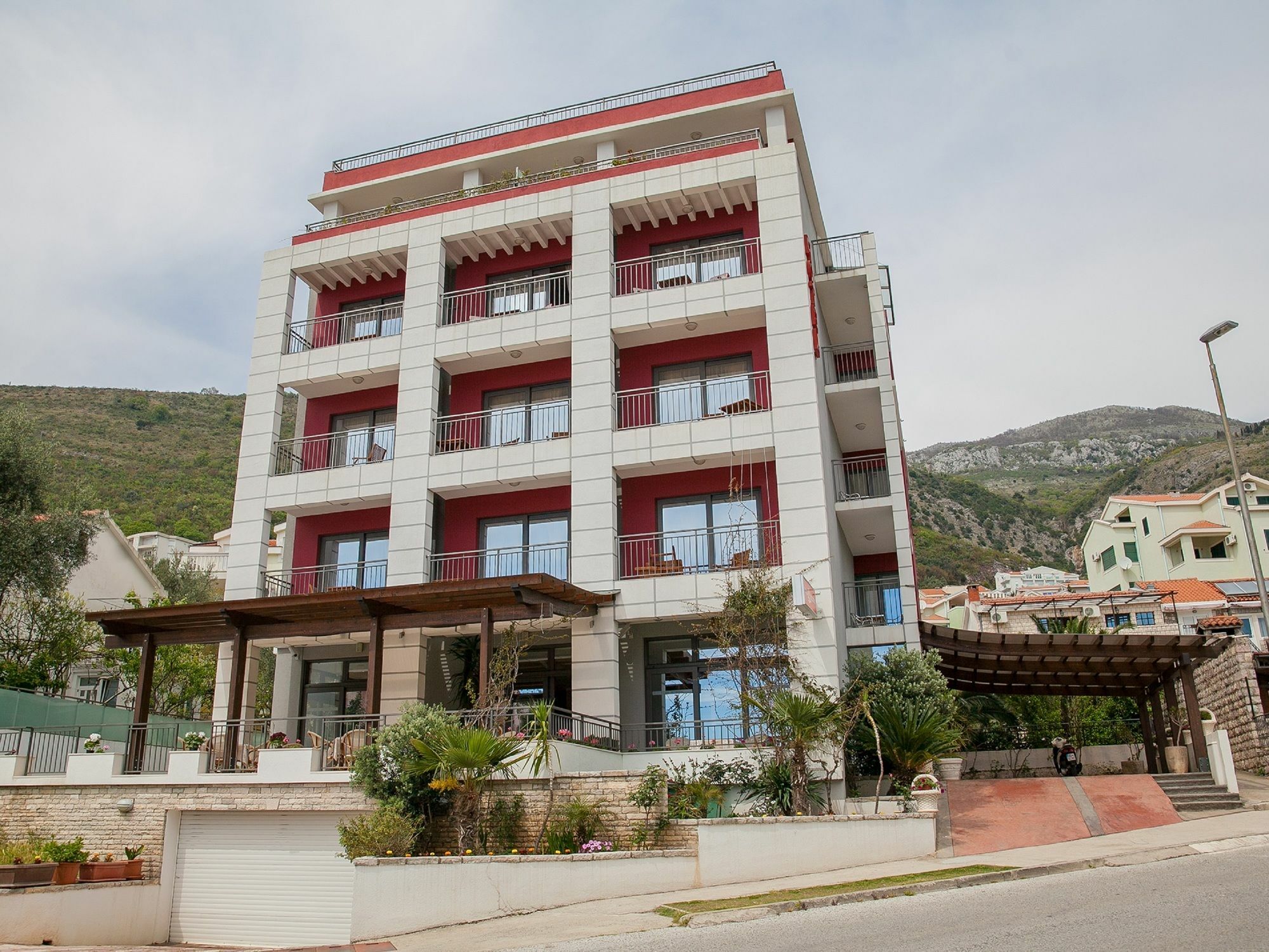 Hotel Petrovac Zewnętrze zdjęcie